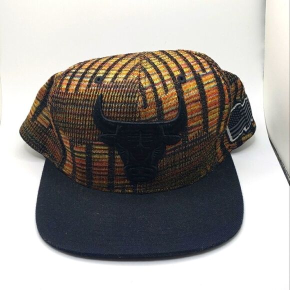 Mitchell & Ness Chicago Bulls Wool Blend Cap - Picture 1 of 9